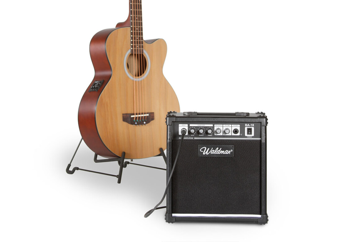 WALDMAN_AMPLIFICADOR_BAIXO_BALANCE_BA_18_PLUGGED.jpg
