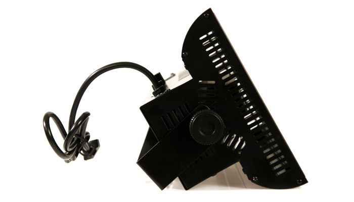 WALDMAN_ESTROBO_DMX_1500_SIDE.jpg