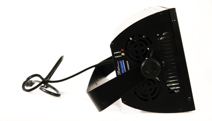 WALDMAN_ESTROBO_DMX_2000_SIDE.jpg
