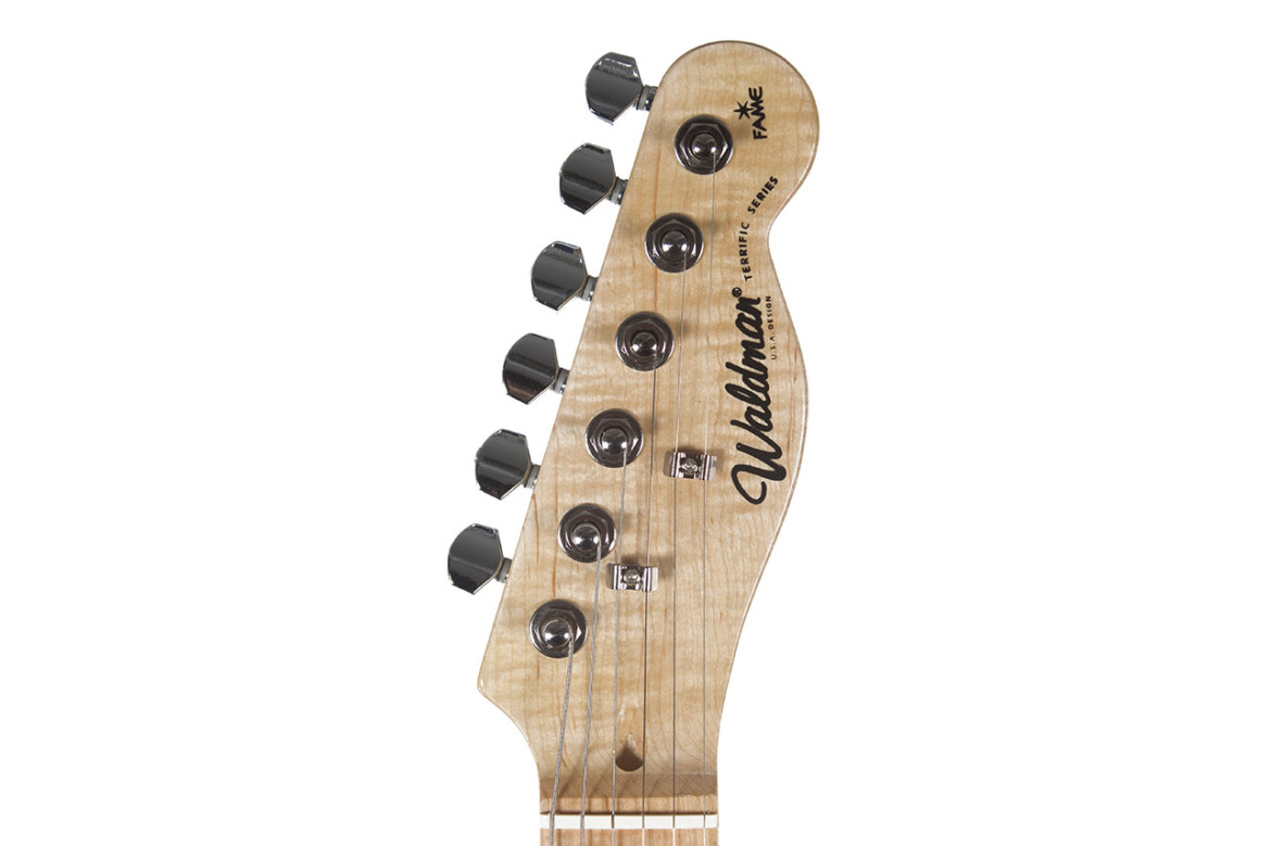 waldman_guitarra_solida_gte500_headset.jpg