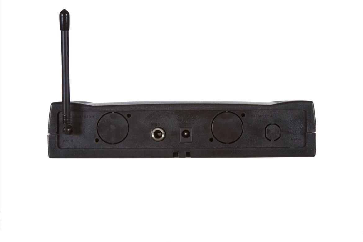 waldman_hypermic_uhf301_traseira.jpg