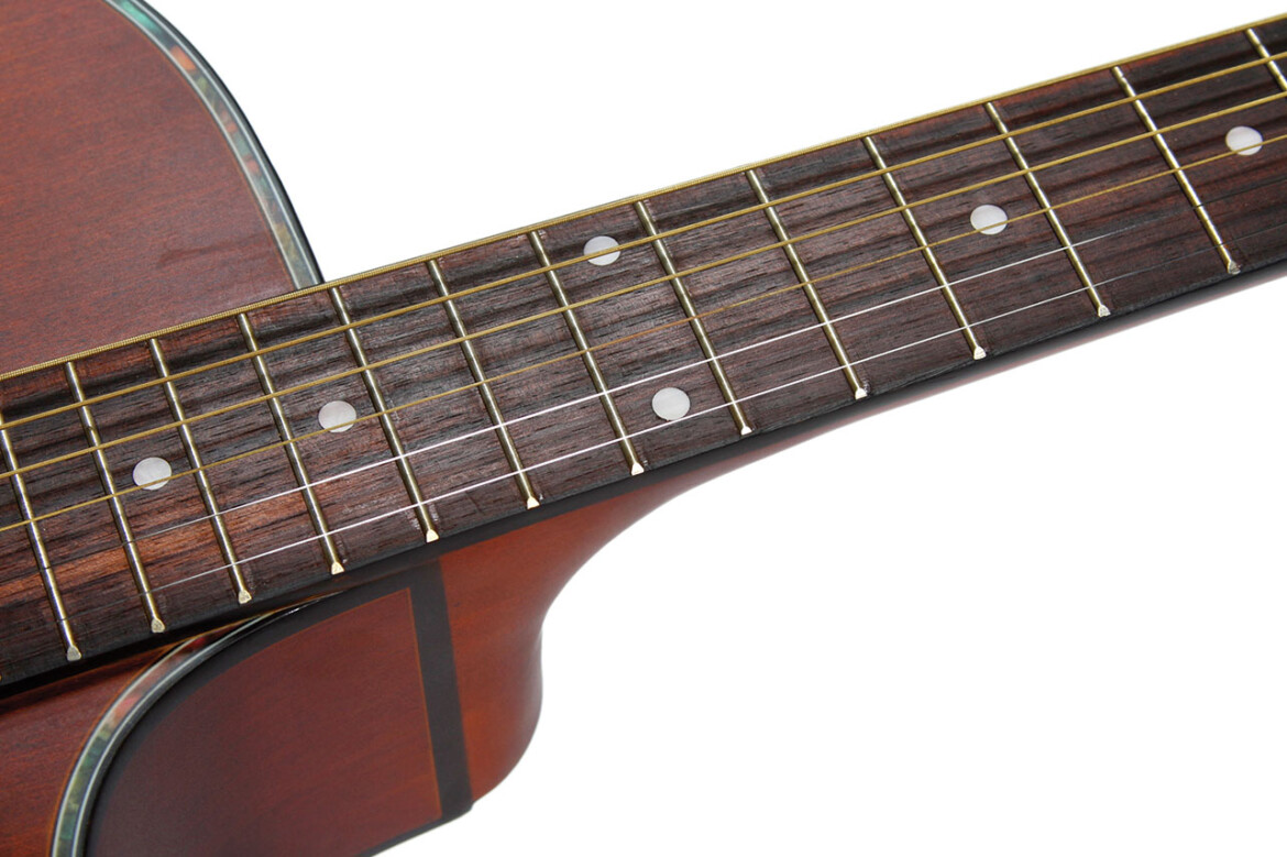 waldman_violao_gaf1260_detail.jpg